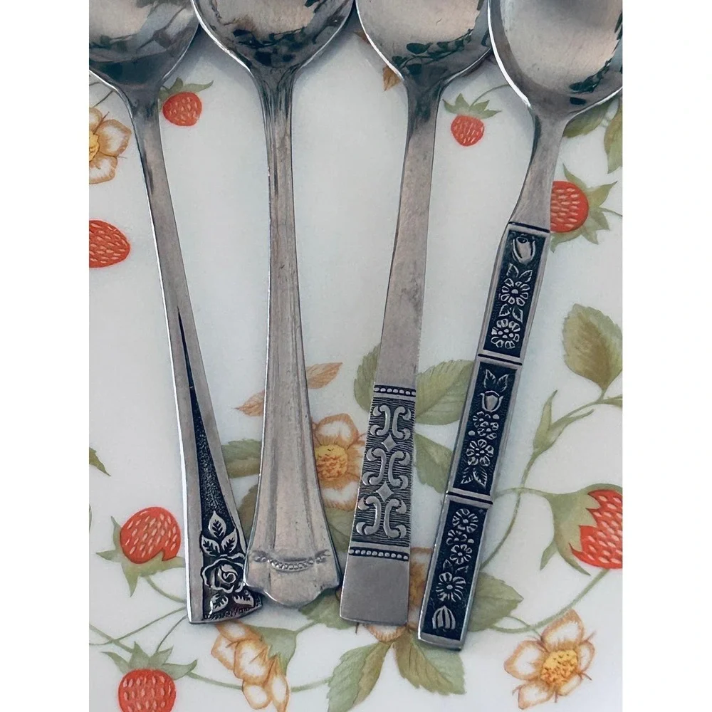 Vintage‎ Mismatched Stainless Flatware Set Service for 4 20pc Floral Boho MCM